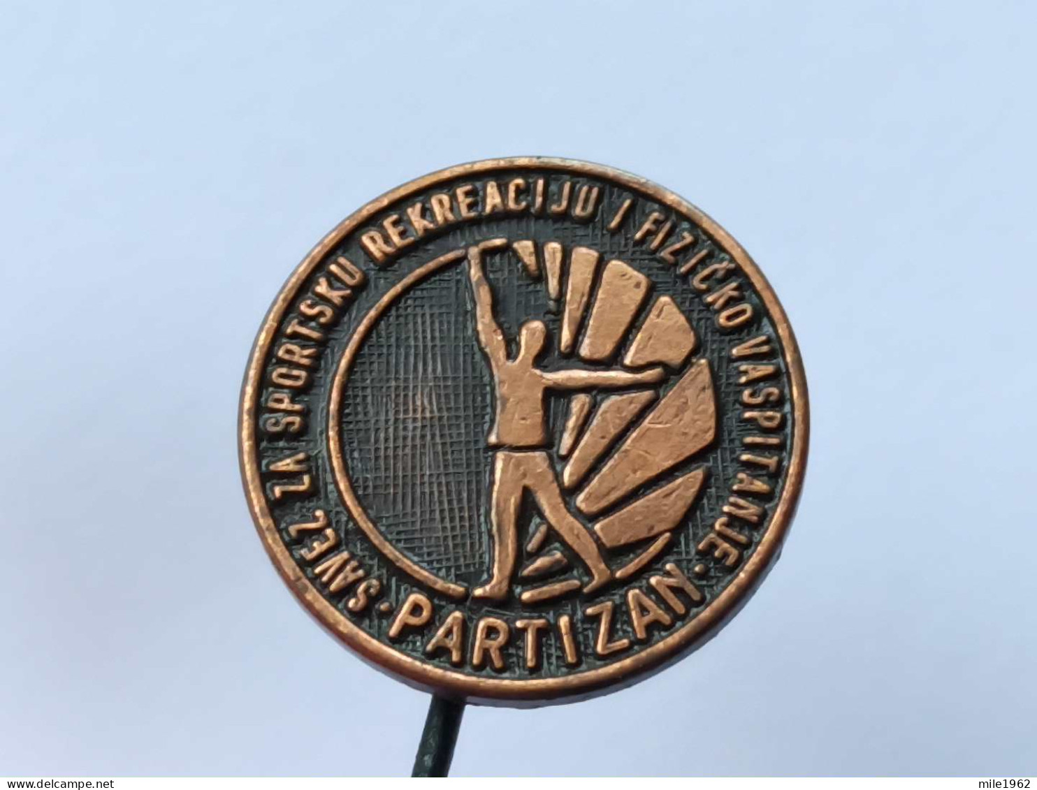 BADGE Z-51-9 - Athlétisme, Athletics, Athletic, SPORT ASSOCIATION PARTIZAN - Athletics