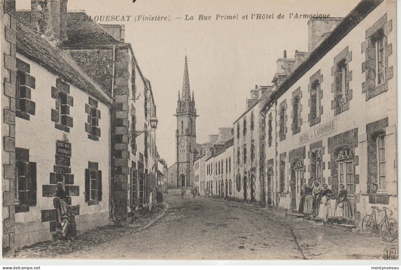 Finistère :  PLOUESCAT :la Rue  Primel Et Hotel D El ' Armorique - Plouescat