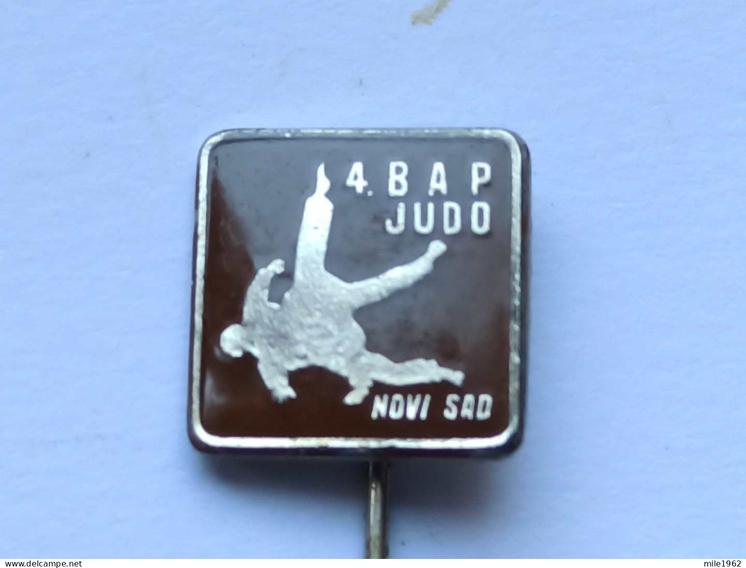 BADGE Z-66-2 - JUDO NOVI SAD, SERBIA TOURNAMENT - Judo