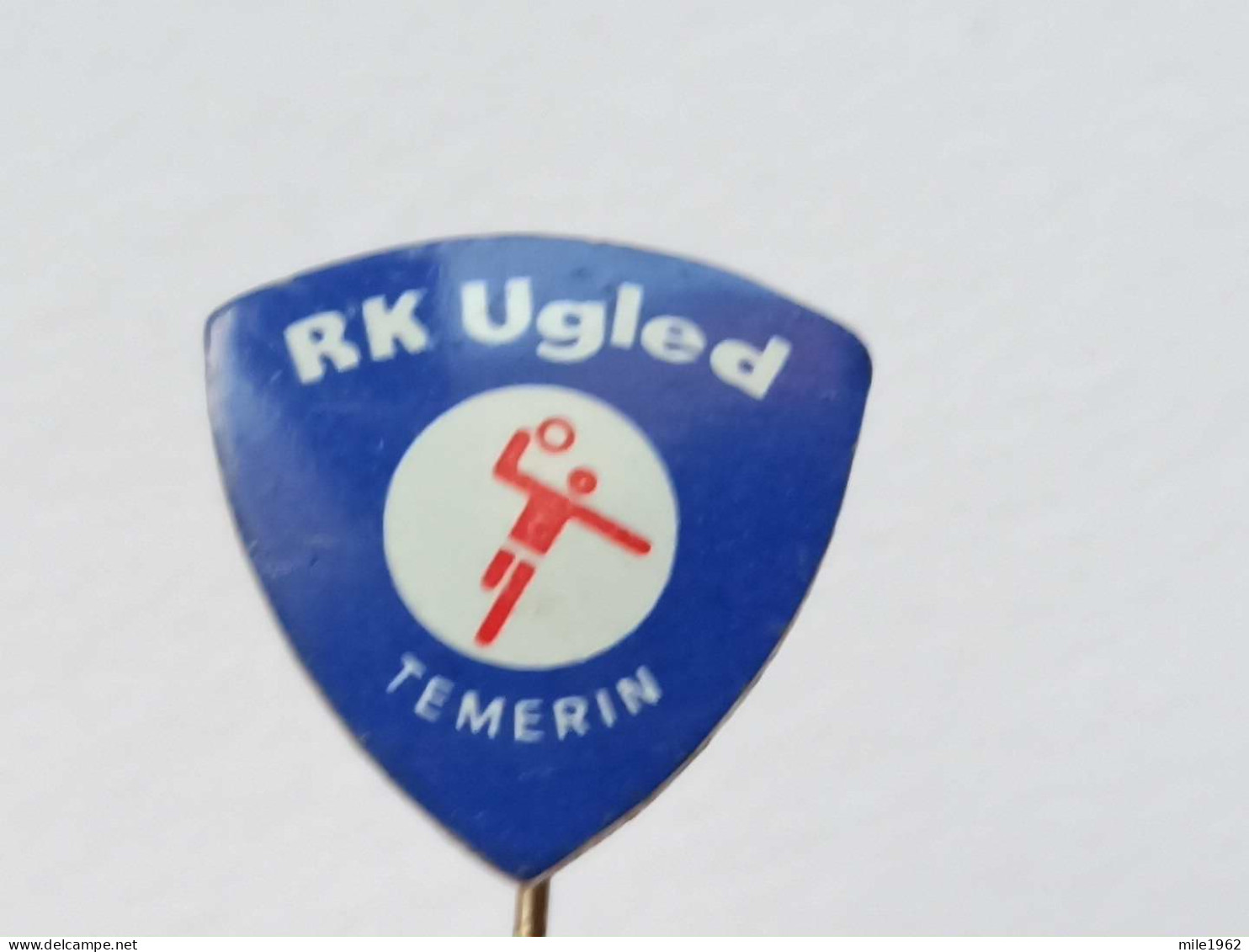 BADGE Z-88-1 - RUKOMET, HANDBALL CLUB UGLED, TEMERIN - Handball