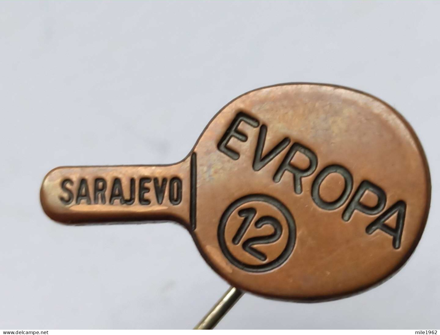 BADGE Z-67-1 - TABLE TENNIS, TENNIS DE TABLE, SARAJEVO, BOSNIA AND HERZEGOVINA, EVROPA, EUROPE TOURNAMENT - Tafeltennis