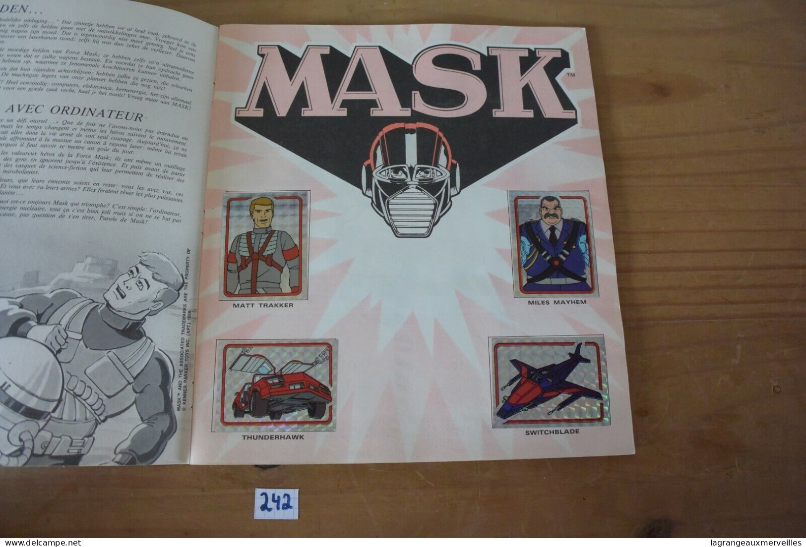 C242 Album Panini Mask - Complet - Stickers