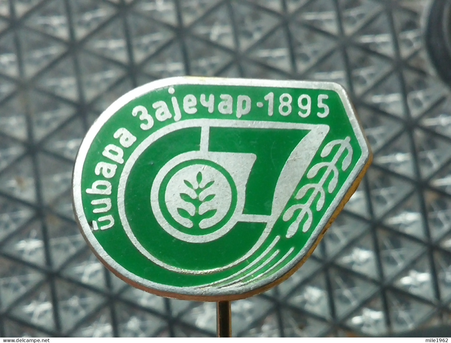 BADGE Z-42-2 - PIVARA ZAJECAR, ZAJECARSKO PIVO, SERBIA, Beer Bier , BIERE - Bierpins