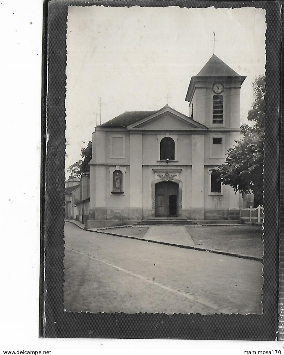 95- SOISY-sous- MONTMORENCY -Une Vue De L'Eglise - Soisy-sous-Montmorency