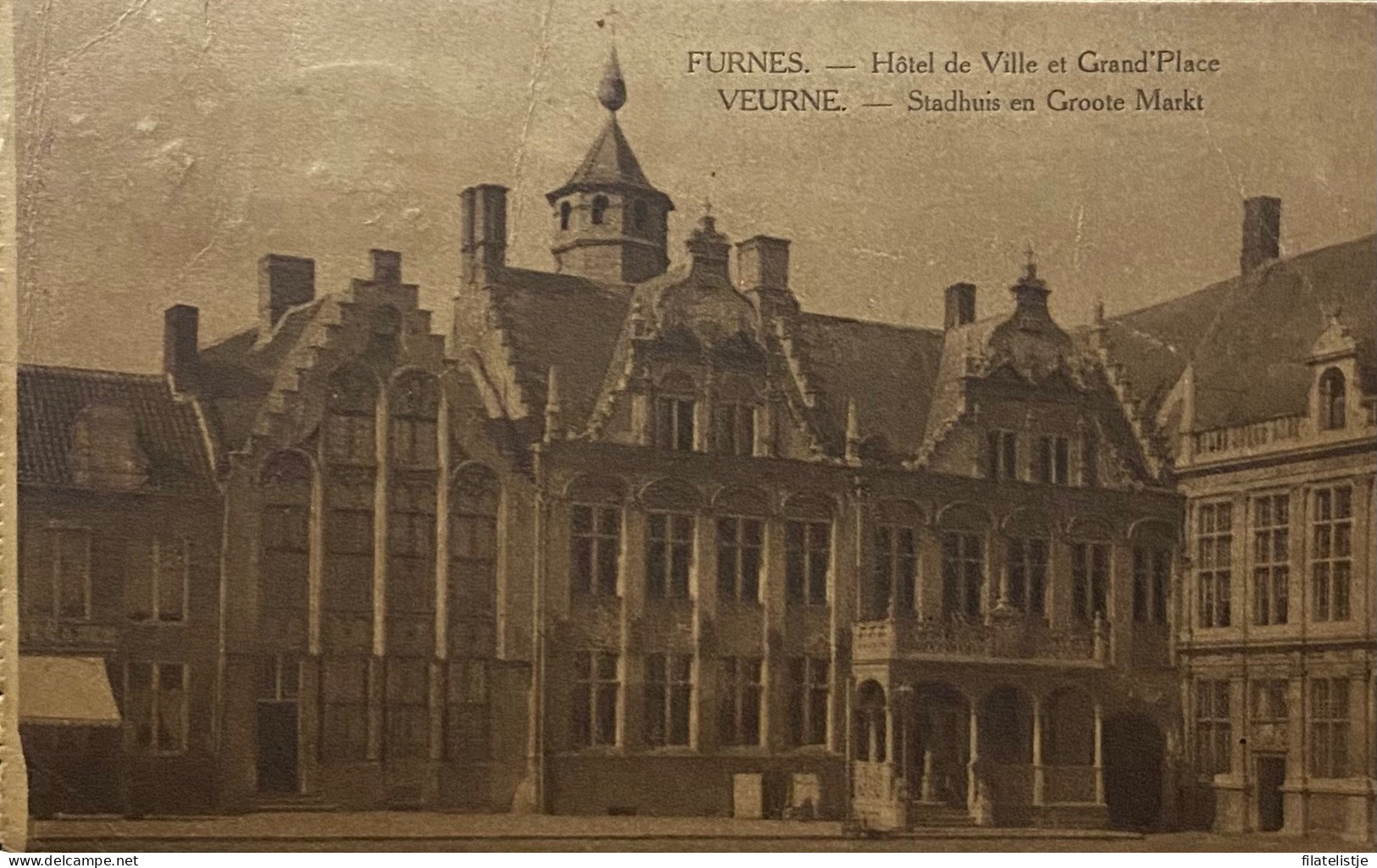 Veurne Stadhuis En Grote Markt - Veurne