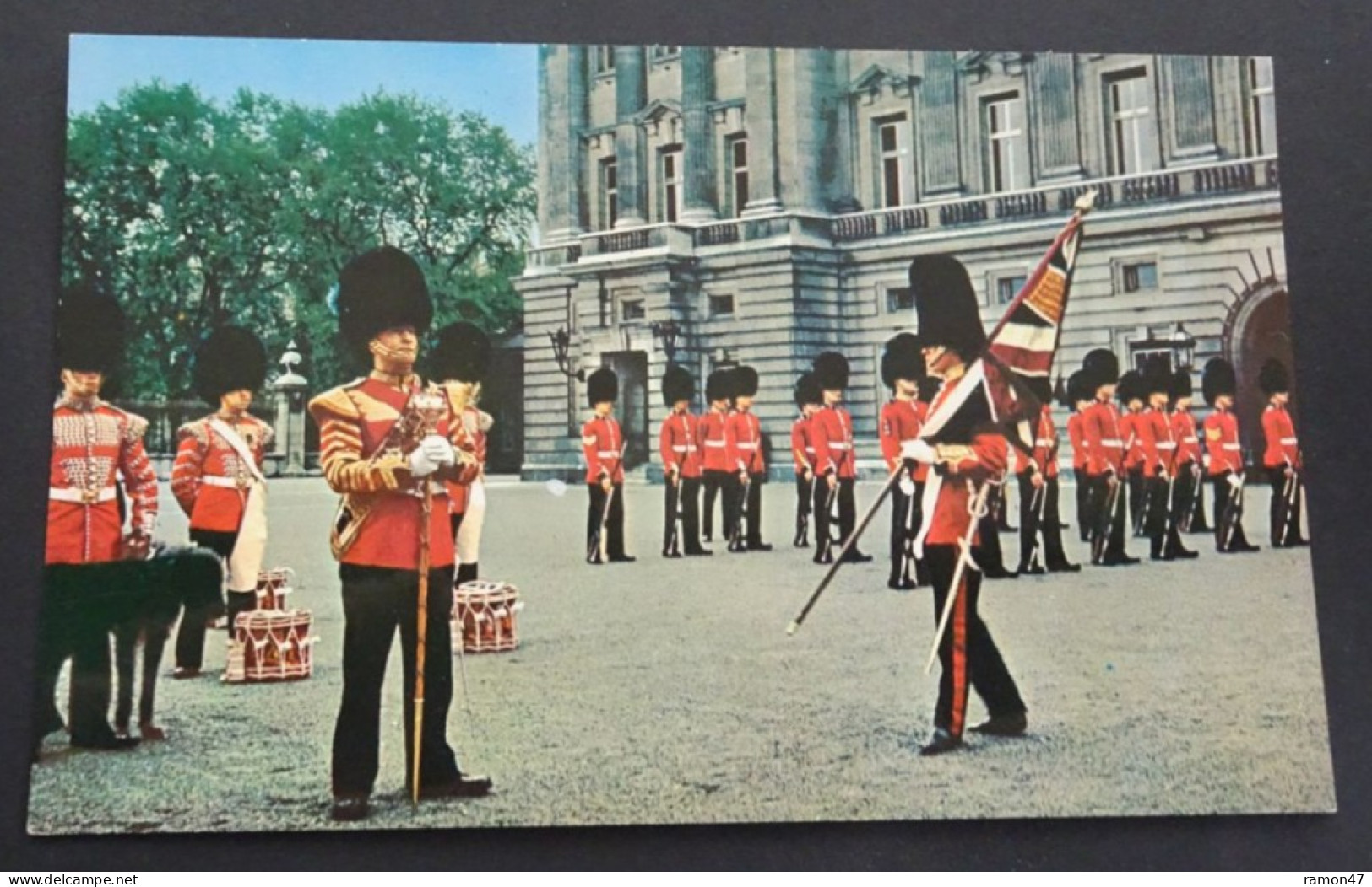 London - Changing The Guards Ceremony At Buckingham Palace - The Photographic Greeting Card, London - Buckingham Palace