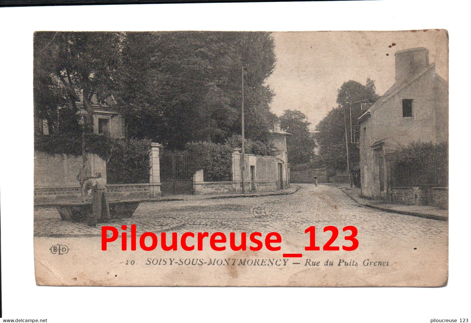 95 Val D'Oise - SOISY Sous MONTMORENCY - " Rue Du Puits Grenet - Femme à La Fontaine " - VUE RARE - Soisy-sous-Montmorency