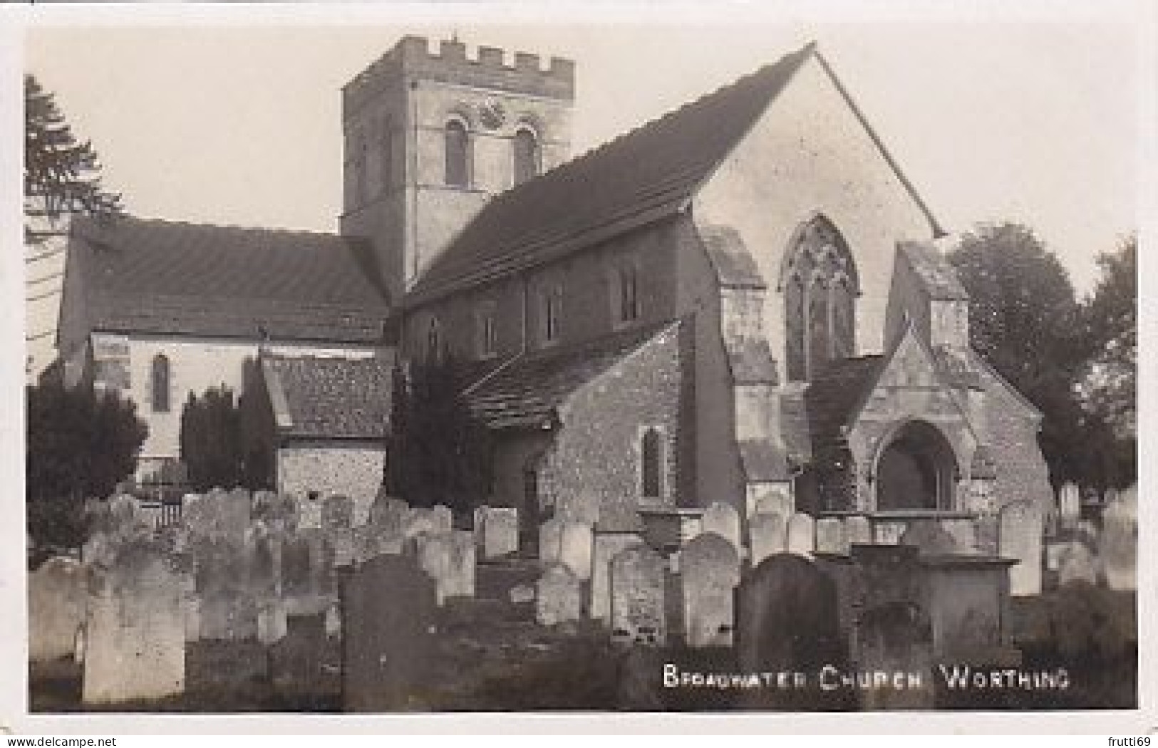 AK 182753 ENGLAND - Worthing - Broadwater Church - Worthing