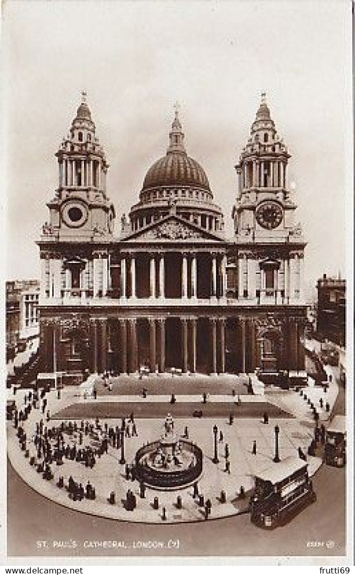 AK 182756 ENGLAND - London - St. Paul's Cathedral - St. Paul's Cathedral
