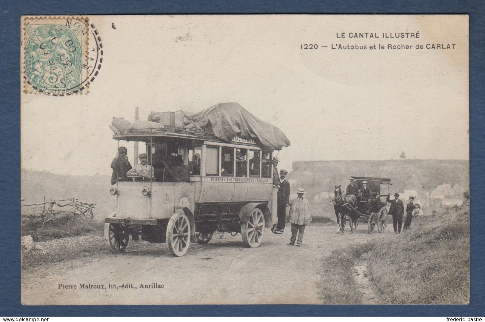 L'Autobus Et Le Rocher De CARLAT - Carlat