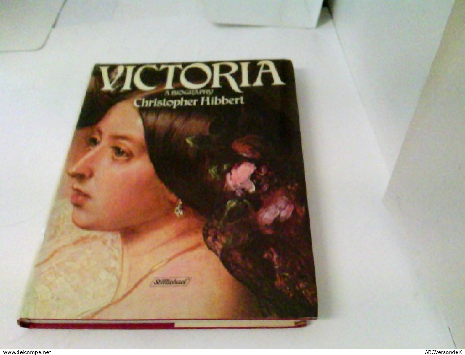 Victoria - A Biography - Biographies & Mémoirs