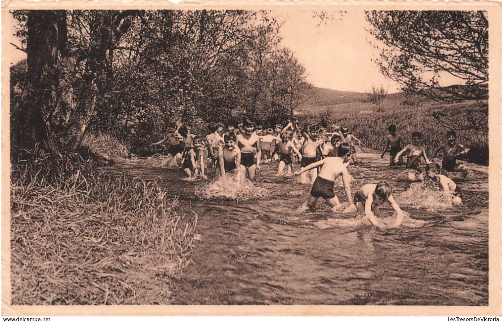 BELGIQUE - "Pro Juventute" - Institut De Ste Ode, Amberloup - Les Bains Dans L'Ourthe - Enfants - Carte Postale Ancienne - Bastenaken