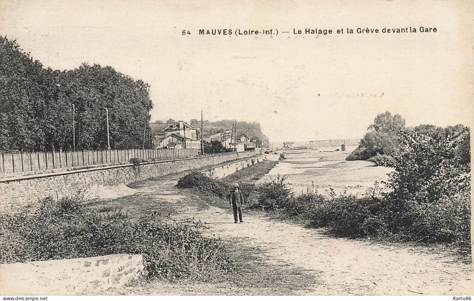 Auves * Le Halage Et La Grève Devant La Gare - Mauves-sur-Loire