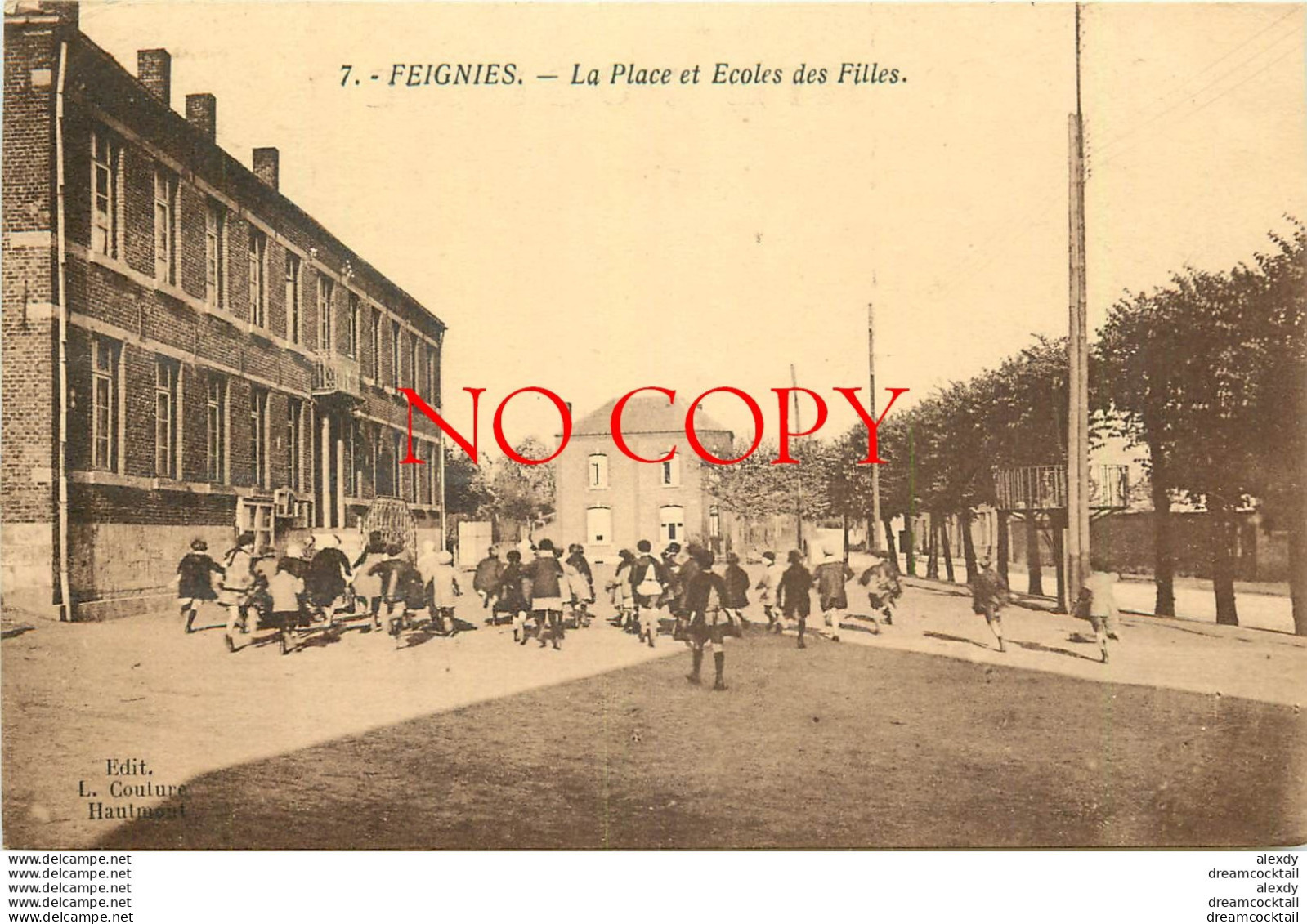 (DREY) 59 FEIGNIES. Place Et Ecole Des Filles 1931 Carte Très Rare... - Feignies