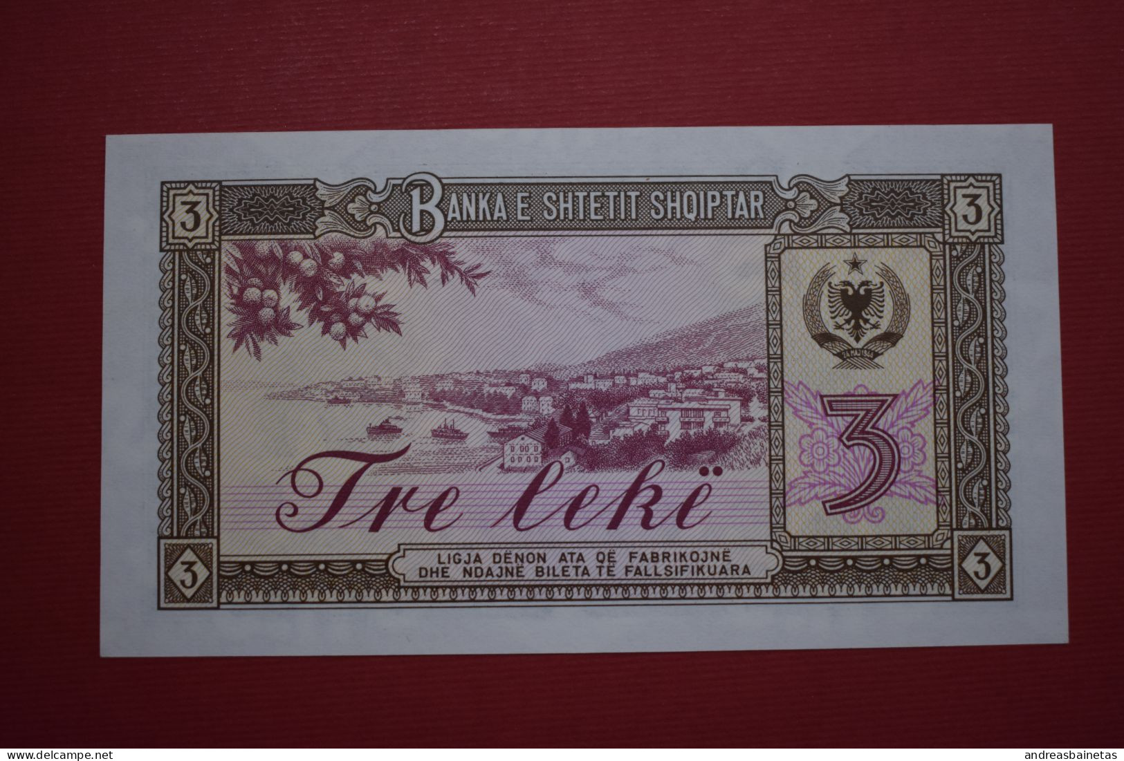 Banknotes Albania 3 Lekë  1976 Very Fine P# 34 - Albania