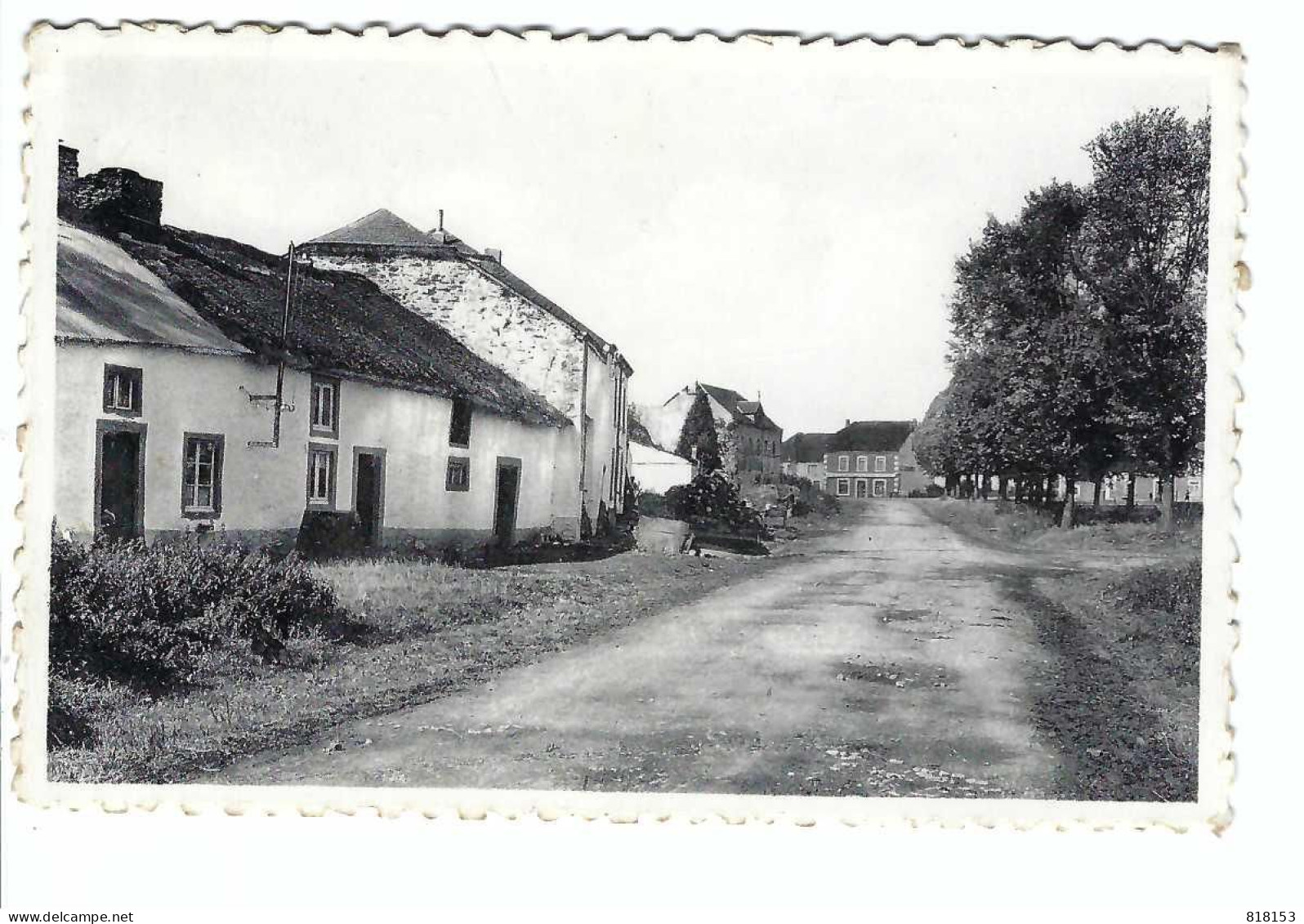 Fauvillers  Une Rue Du Village - Fauvillers