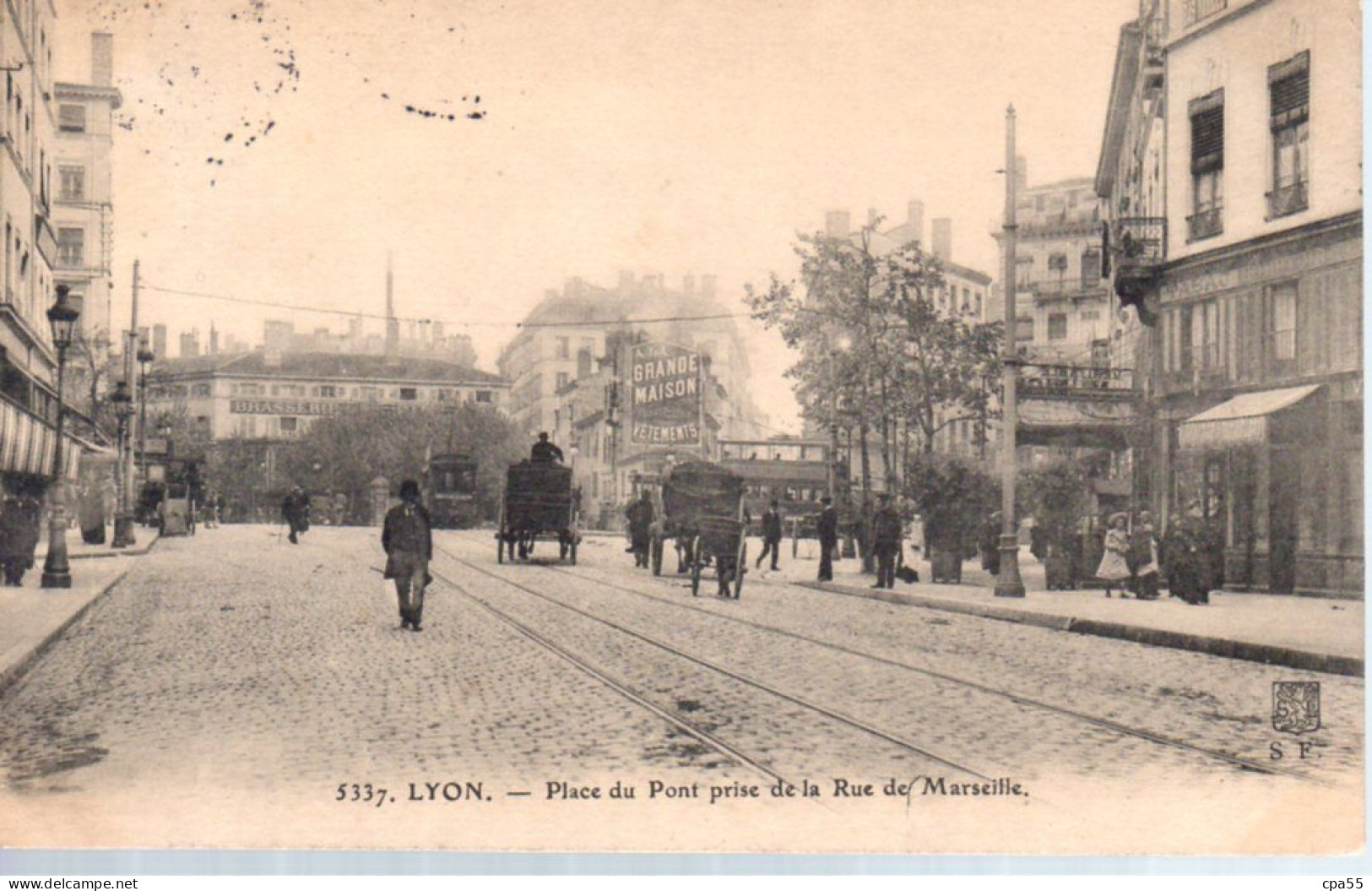 LYON  -  Place Du Pont Prise De La Rue De Marseille  -  Calèches  -  N°5337  -  Pas Courant - Lyon 7