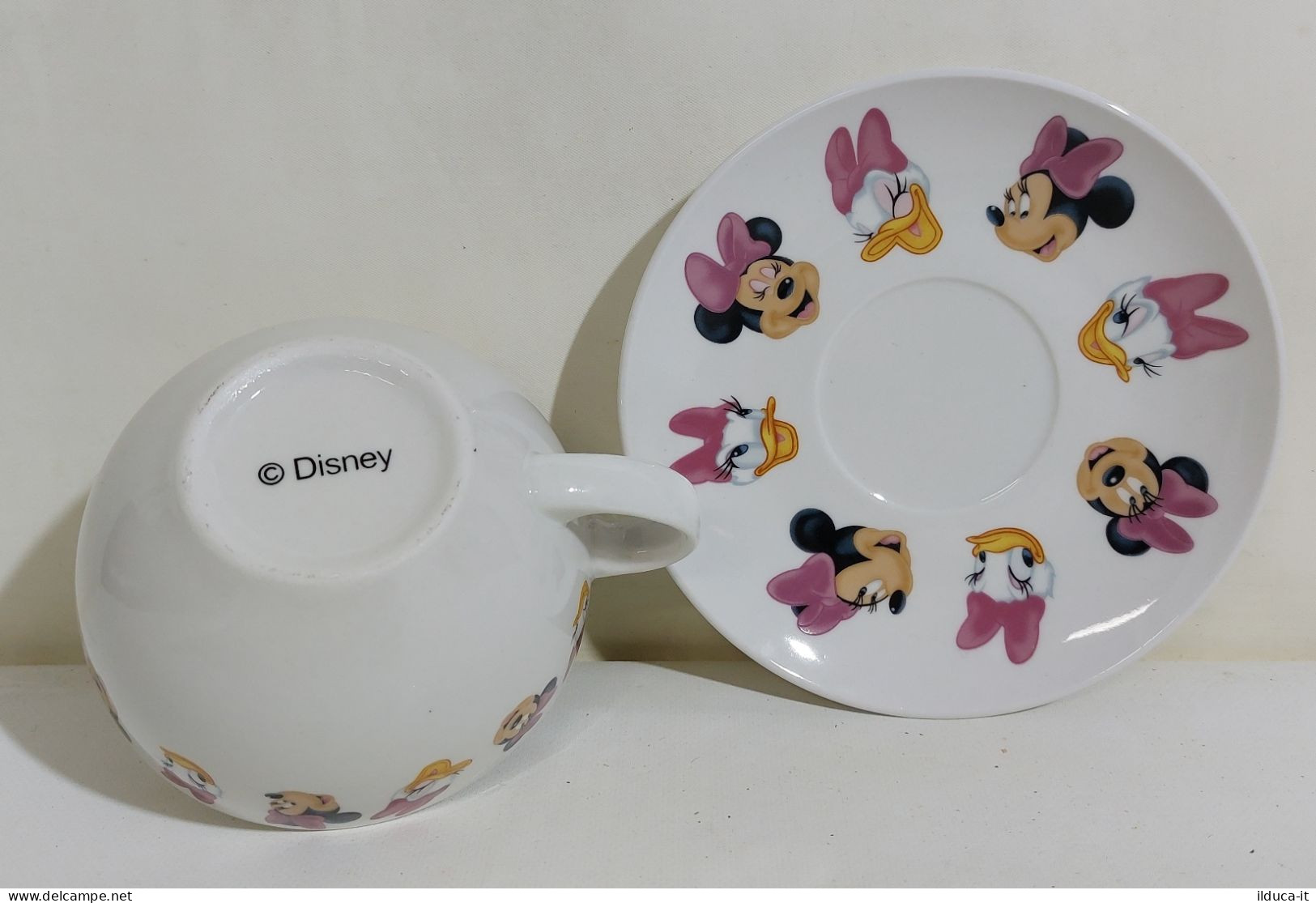 71281 Tazza + Piattino In Ceramica Disney - Paperina E Minni - Kopjes