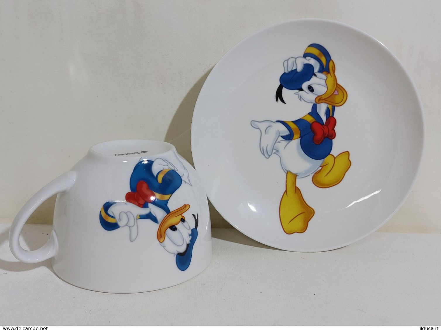 71293 Tazza Con Piattino In Ceramica Disney - Paperino - Tasses
