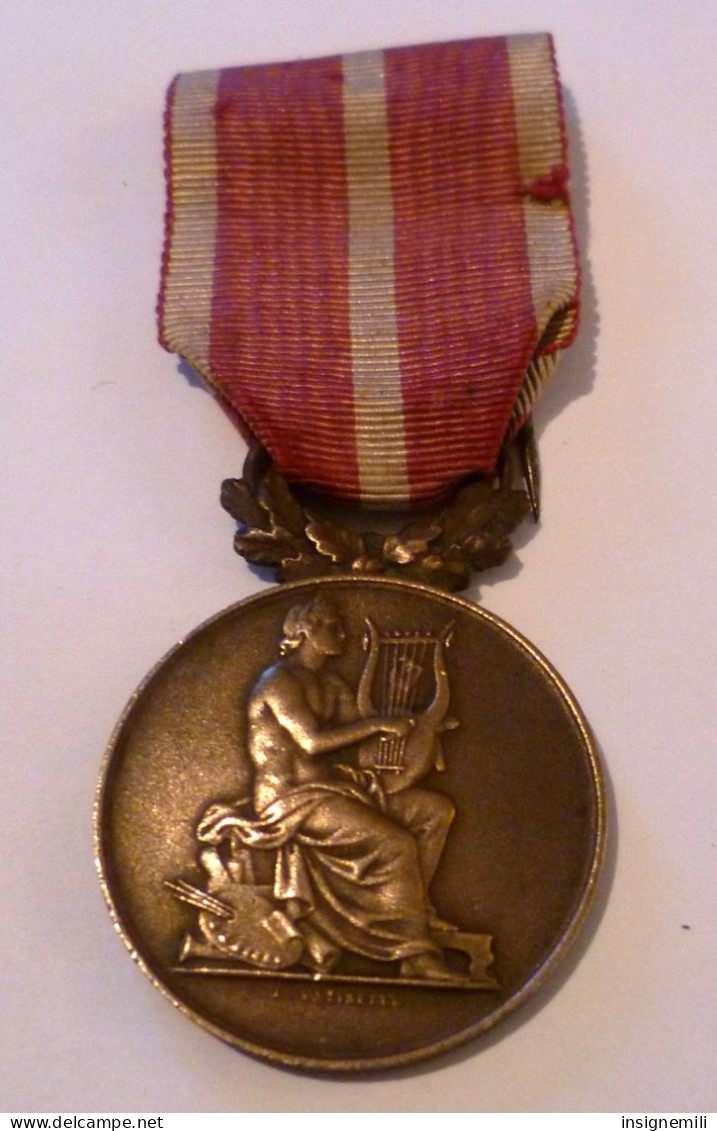 MEDAILLE SOCIETES MUSICALES ET CHORALES - Graveur J VATINELLE - Francia