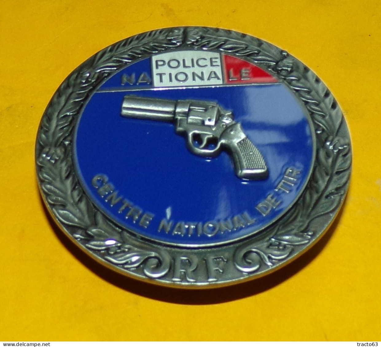 POLICE NATIONALE , CENTRE NATIONAL DE TIR ,REPUBLIQUE FRANCAISE , ECHELON ARGENT , FABRICANT BOUSSEMART BY PROMODIS 201 - Policia