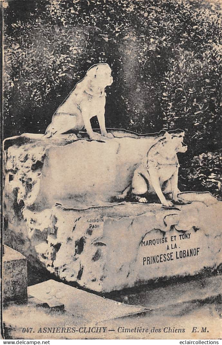 Asnières Sur Seine           92     Cimetière Des Chiens. Monument De  Marquise Et Tony     N° 047         (voir Scan) - Asnieres Sur Seine