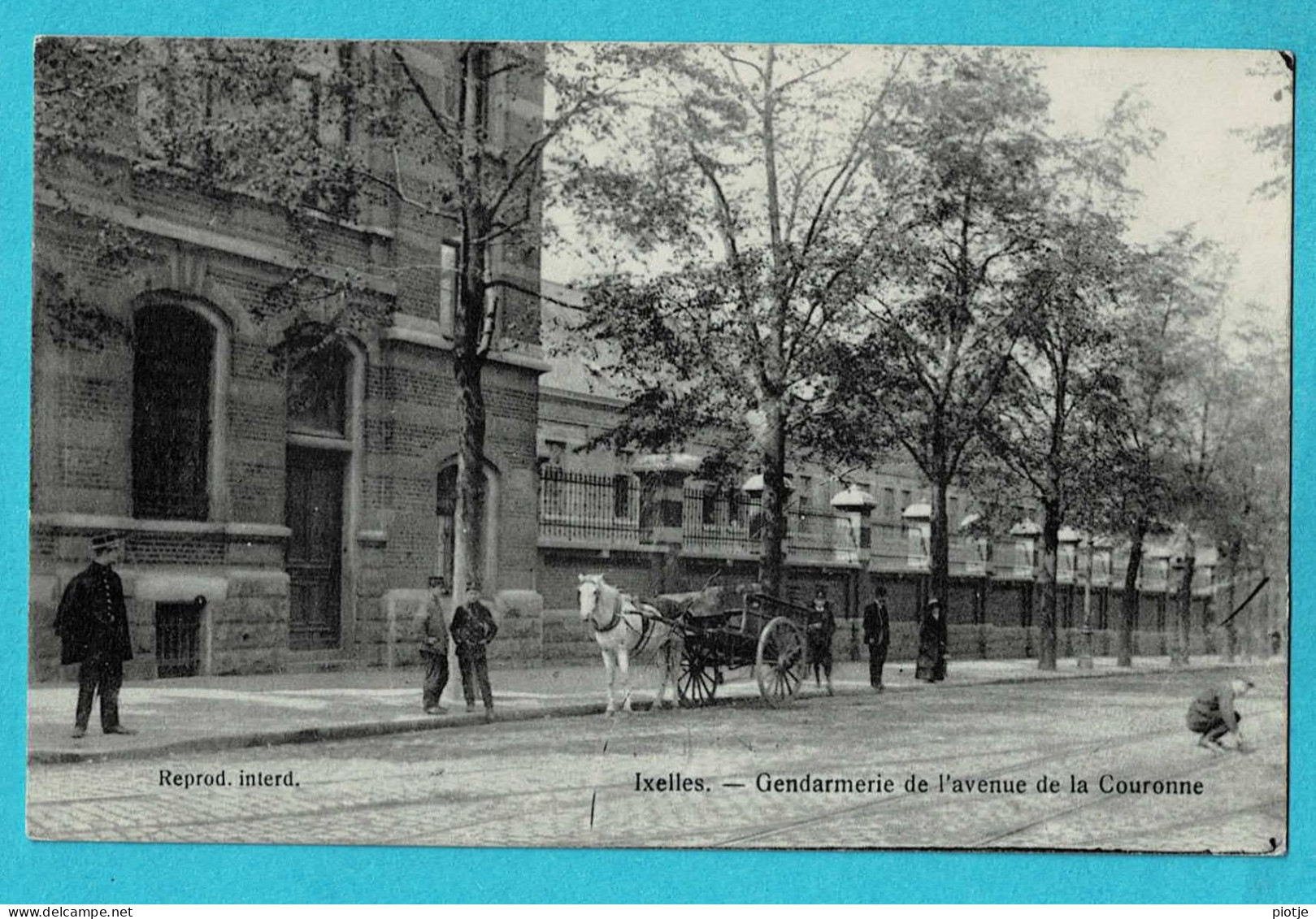 * Elsene - Ixelles (Brussel - Bruxelles) * (Photo Vandenrelen) Gendarmerie De L'avenue De La Couronne, Police, Cheval - Elsene - Ixelles