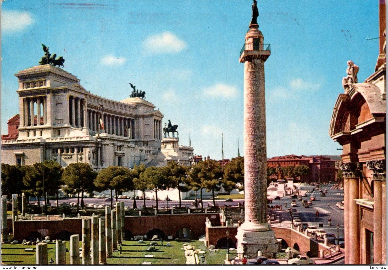 28-11-2023 (3 V 39) Italy (posted To Australia 1979) Unusual "postage" Roma Altare Della Patria (Hotel Cicerone) - Altare Della Patria
