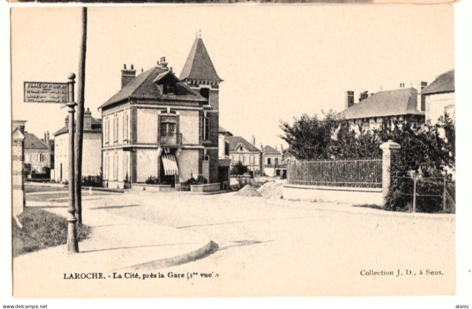 CPA-89-LAROCHE LA CITE PRES DE LA GARE Non Circulée - Laroche Saint Cydroine