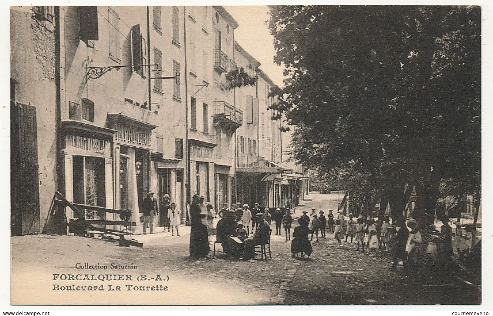 CPA - FORCALQUIER (Basses Alpes) - Boulevard De La Tourette - Forcalquier