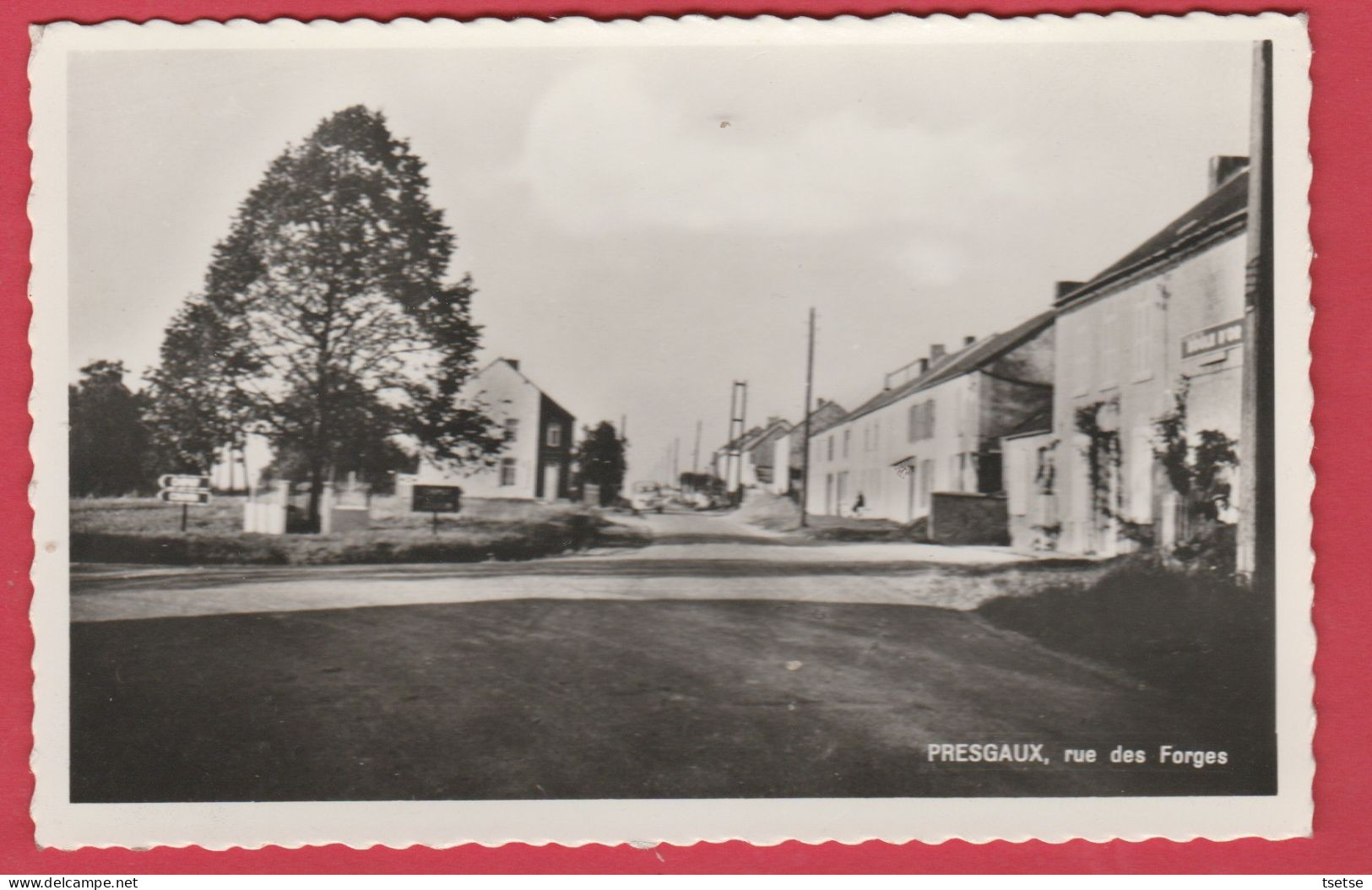 Presgaux - Rue Des Forges ( Voir Verso ) - Couvin