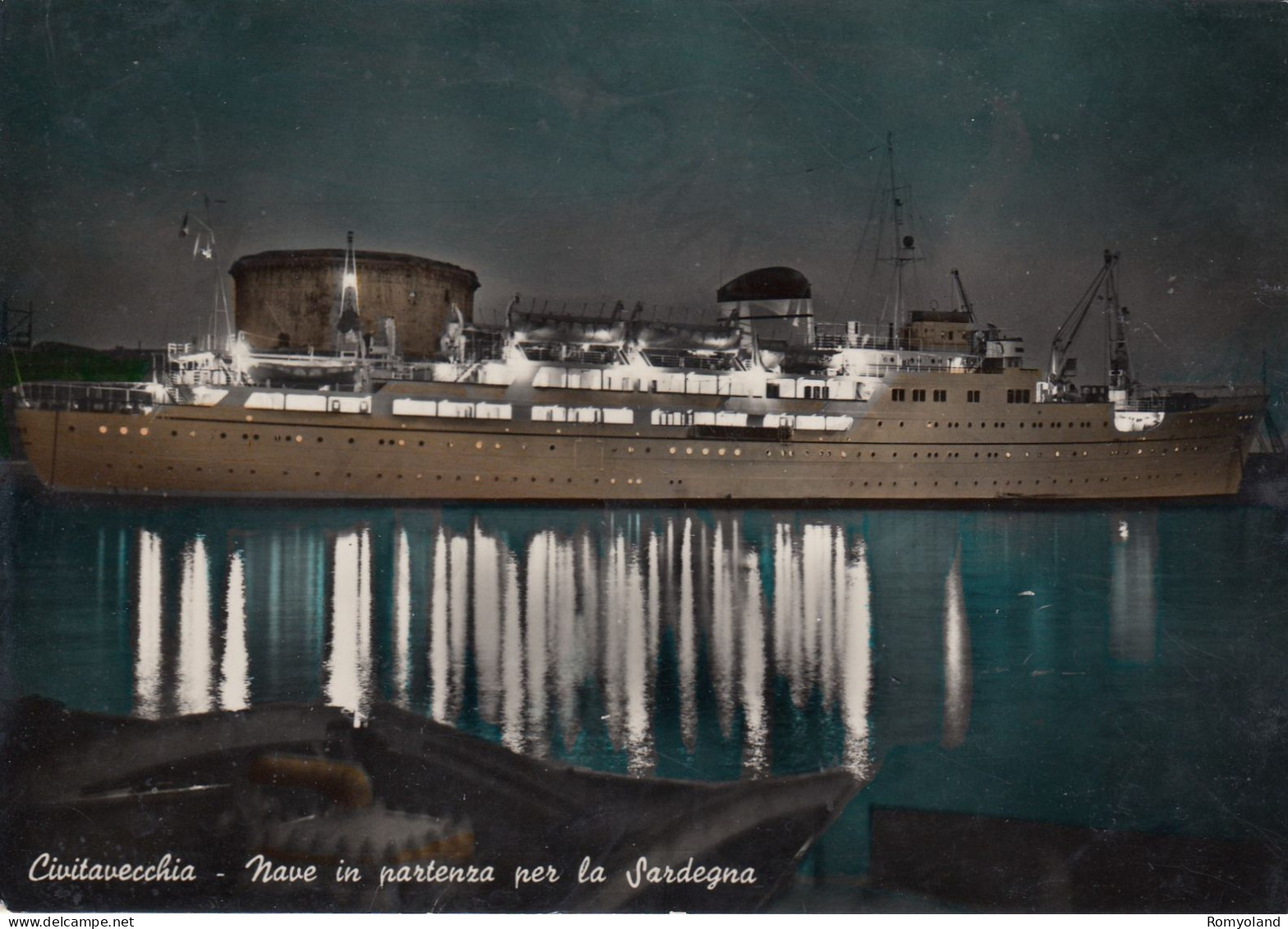 CARTOLINA  CIVITAVECCHIA,LAZIO-NAVE IN PARTENZA PER LA SARDEGNA-STORIA,MEMORIA,CULTURA,BOLLO STACCATO,VIAGGIATA 1955 - Civitavecchia