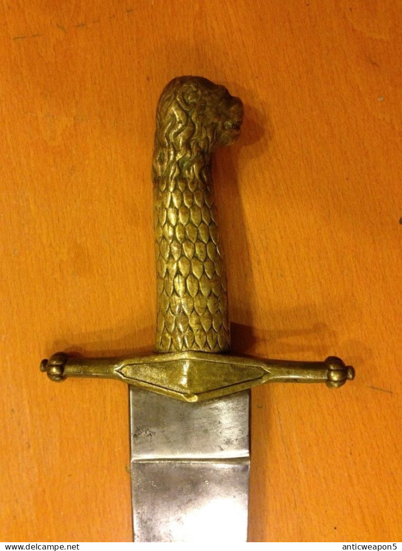 Épée De Mer Avec Lion Et Ancre. Espagne. M1843 (T287) Fabricant ART.FAB DE TOLEDO. 1877 - Armes Blanches