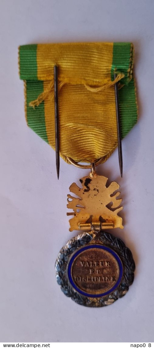 Médaille Militaire ( 8 éme Modèle ) - Frankreich