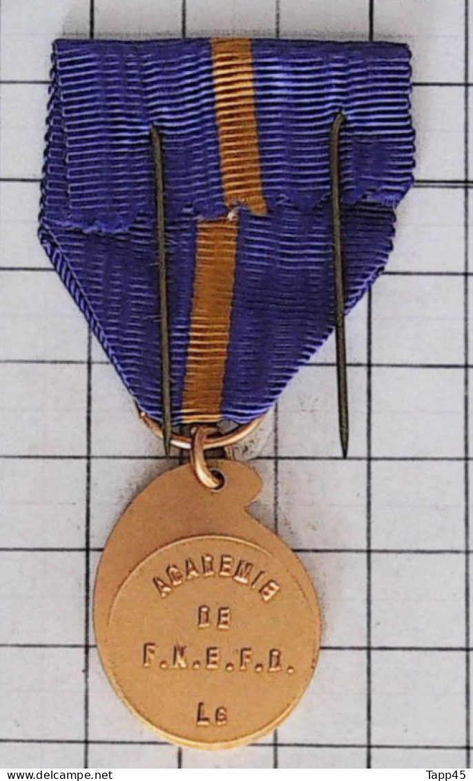 Médaille > Mérite Éducatif  > Réf:Cl Belge  Pl 2/ 4 - Firma's