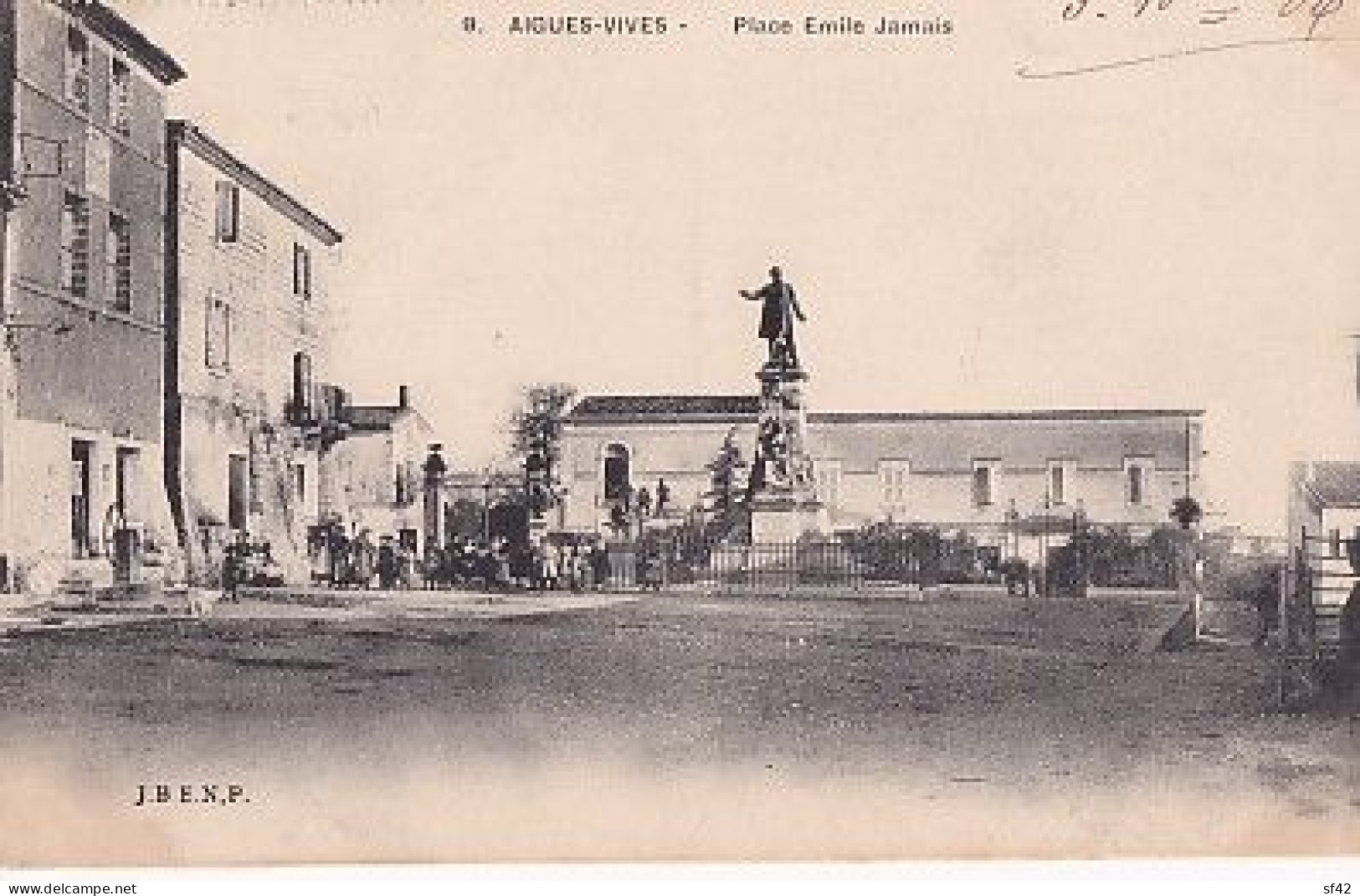 AIGUES VIVES                       PLACE EMILE JAMAIS - Aigues-Vives