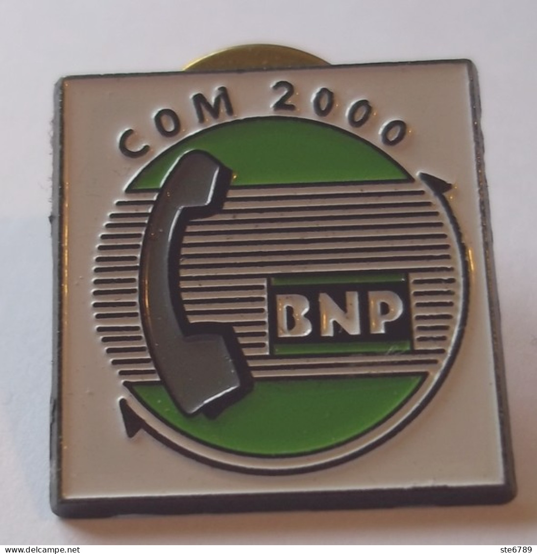 PINS PIN  Banque BNP COM 2000 - Banques