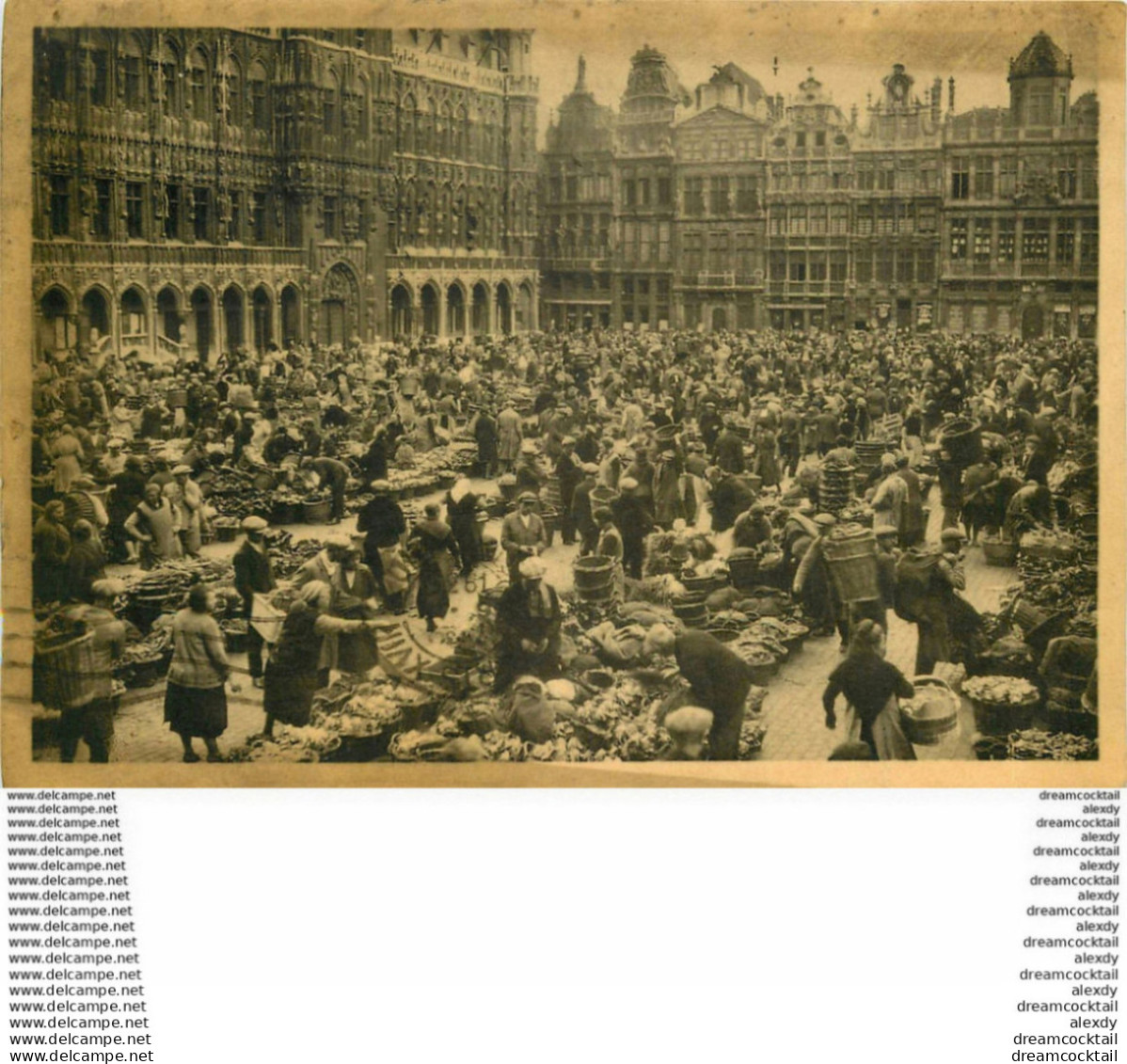 Cpsm BRUXELLES. Marché Matinal Sur Grand'Place 1935 - Markets
