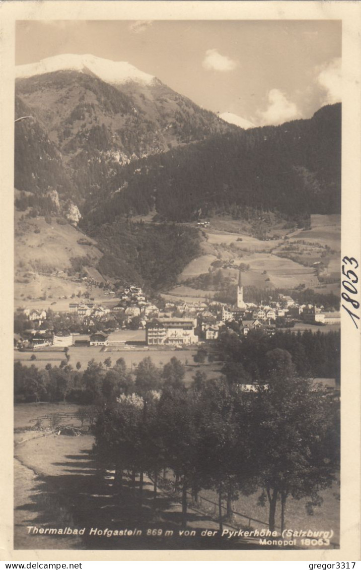 D9377) Thermalbad HOFGASTEIN Von Der Pyrkerhöhe - Salzburg - über Bäume U. Straße Richtung Kirche Gesehen ALT - Bad Hofgastein