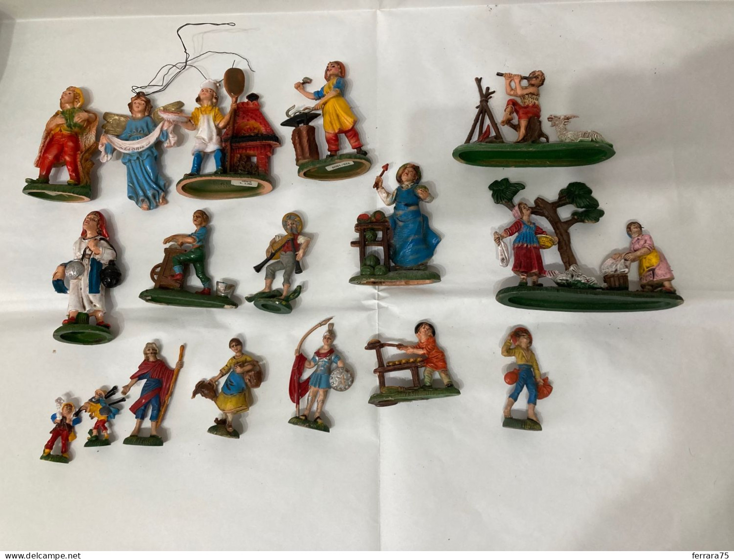 LOTTO N.17 STATUINE PRESEPE NATALE VARIE IN RESINA. - Andere & Zonder Classificatie