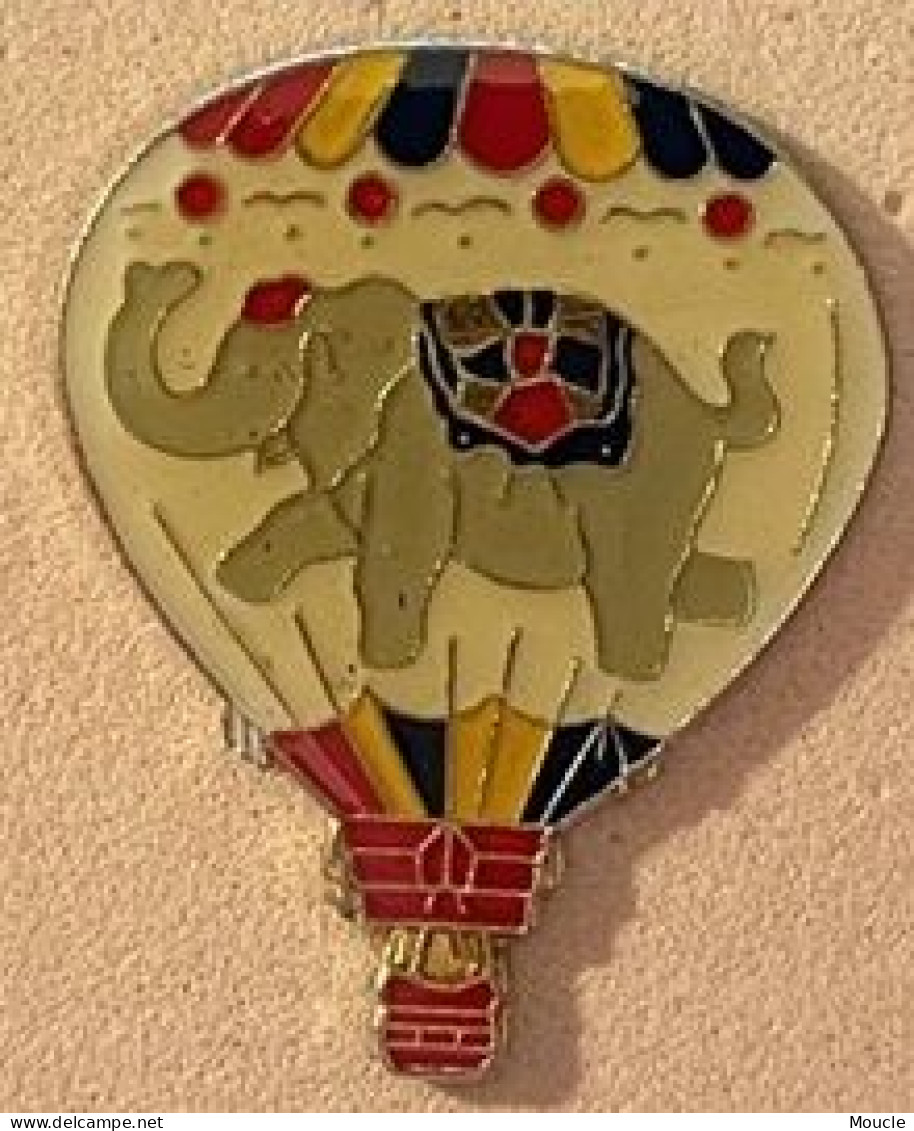 BALLON A AIR CHAUD - MONTGOLFIERE - ELEPHANT - ELEFANT -  BALLOON -   (33) - Airships