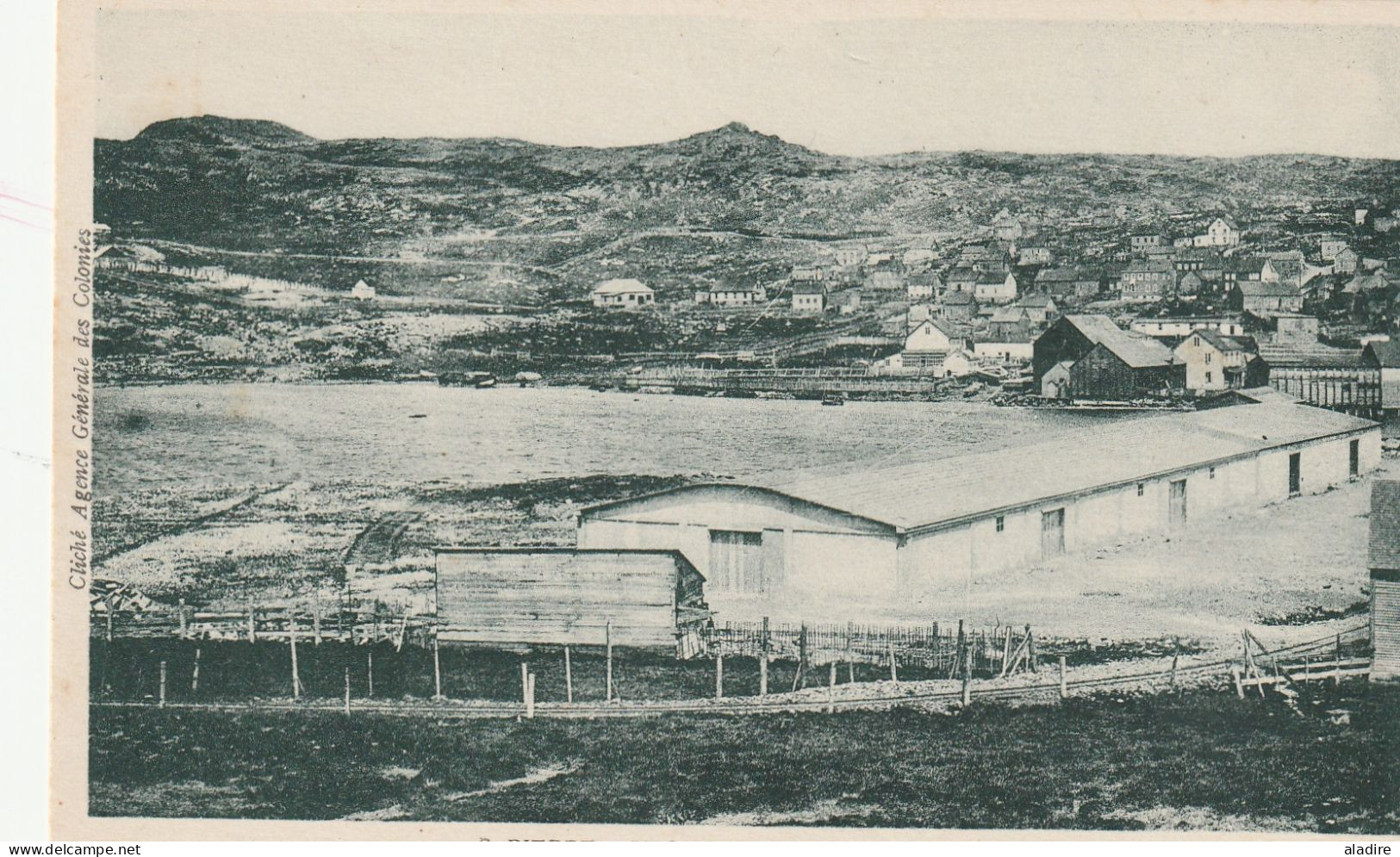 Saint Pierre Et Miquelon - L' Entrepôt Moderne - Carte Postale Neuve - Saint-Pierre-et-Miquelon