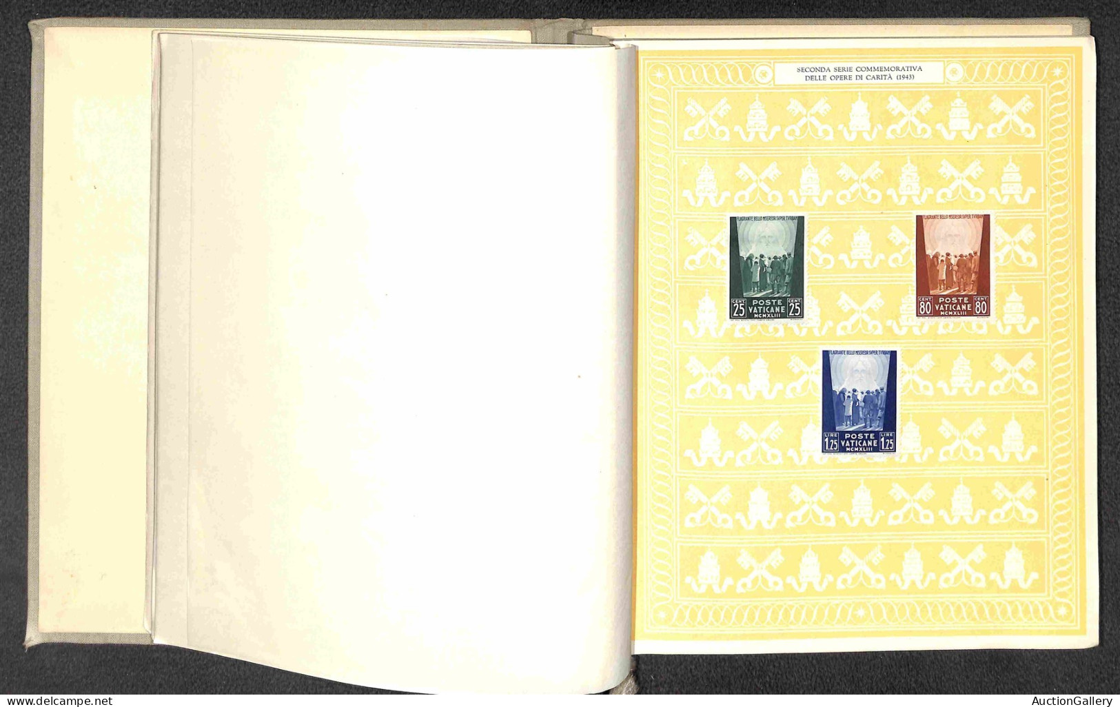 Lotti&Collezioni - VATICANO - 1942/1950 - Splendido ed elegante libro "Stato della Città del Vaticano" con le emissioni 