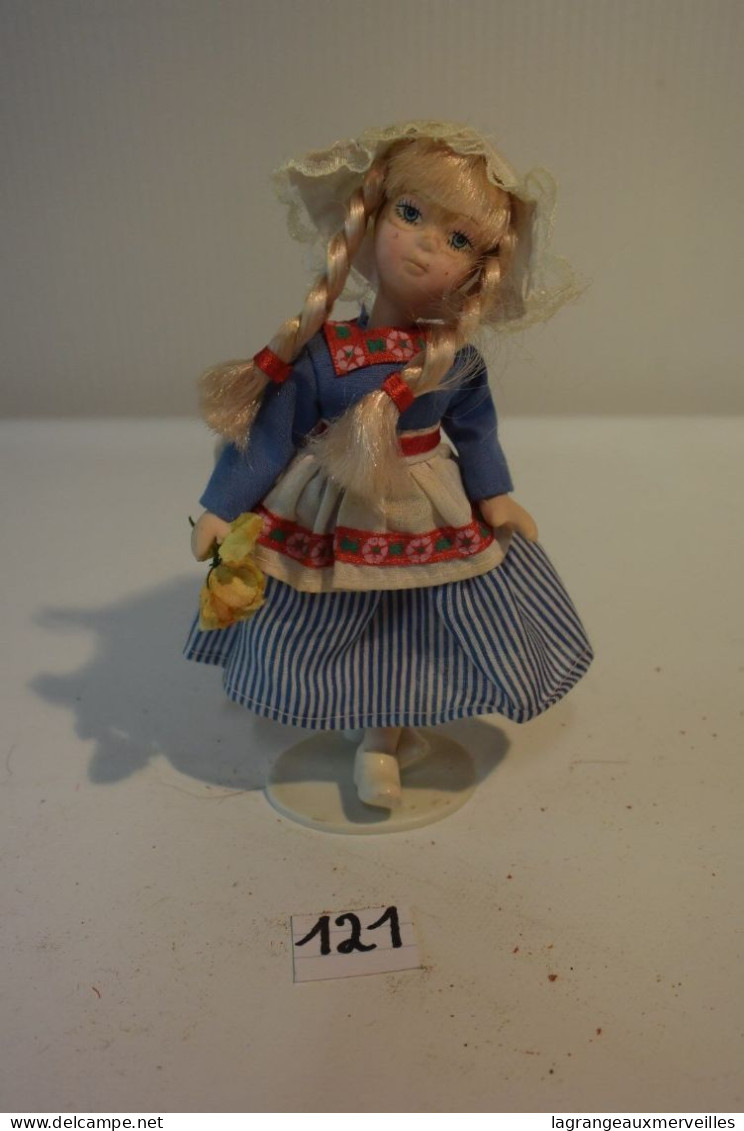 C121 Ancienne Poupée Old Doll 6 - Poupée De Collection - Muñecas