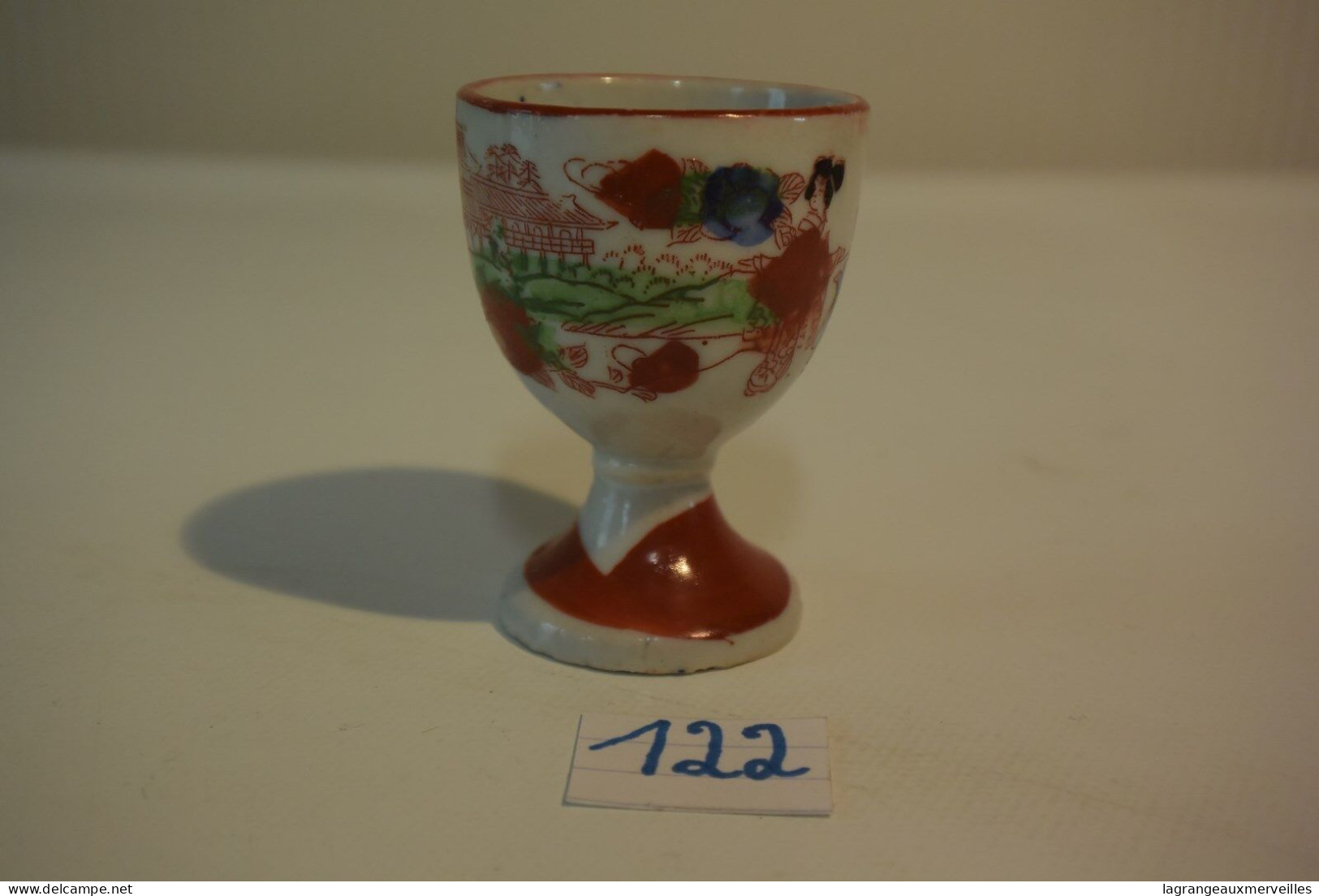 C122 Ancien Coquetier Asiatique XIX Old Asian Egg Cup Lǎo Yàzhōu Dàn Bēi - Coquetiers