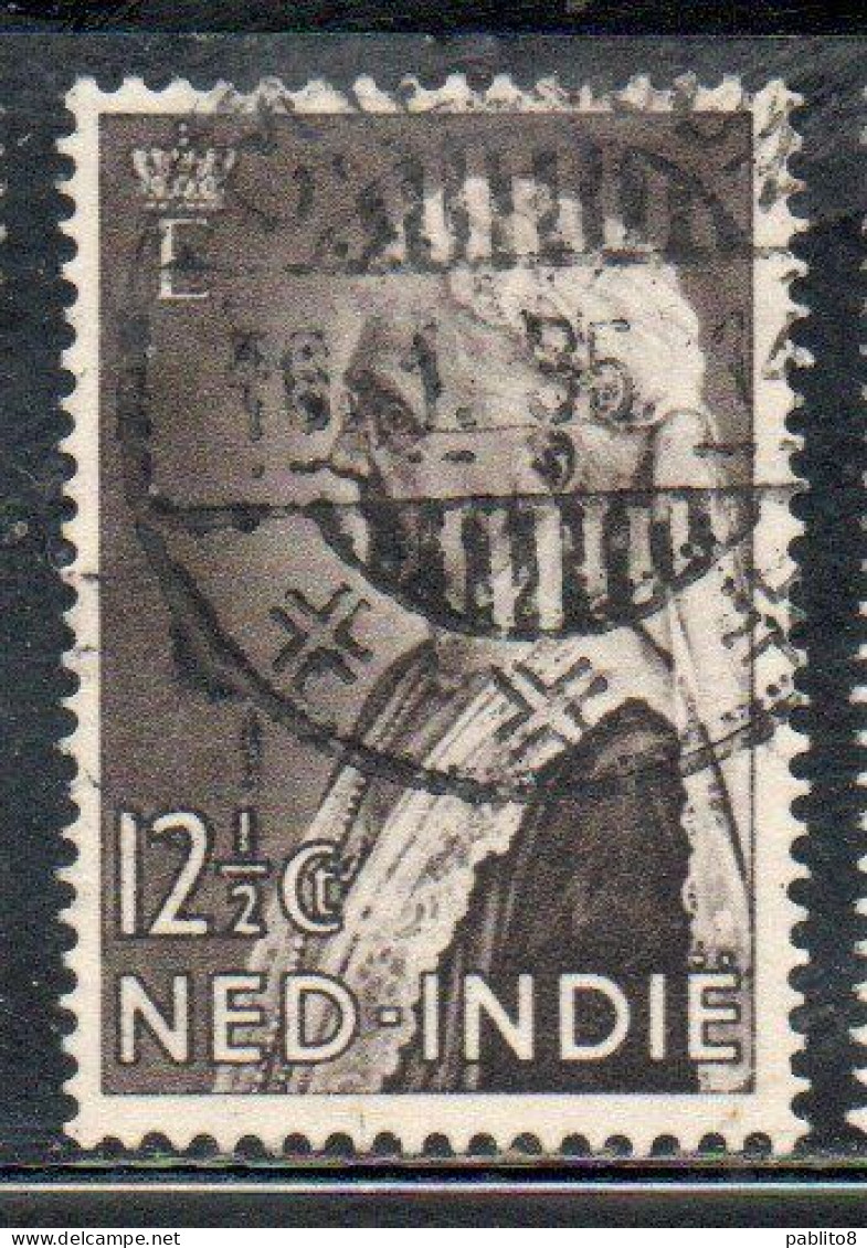 DUTCH INDIA INDIE INDE NEDERLANDS HOLLAND OLANDESE NETHERLANDS INDIES 1934 DOWAGER QUEEN EMMA 12 1/2c +2 1/2 USED USATO - Nederlands-Indië