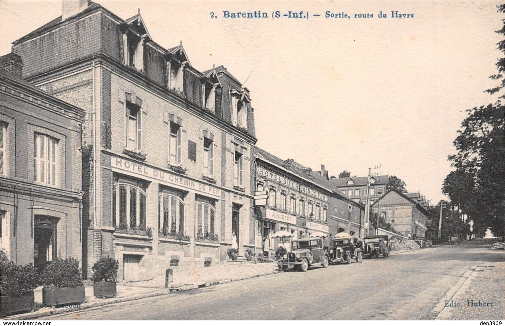 BARENTIN (Seine-Maritime) - Sortie, Route Du Havre - Hôtel Du Chemin De Fer A. Hubert, Automobiles - Barentin