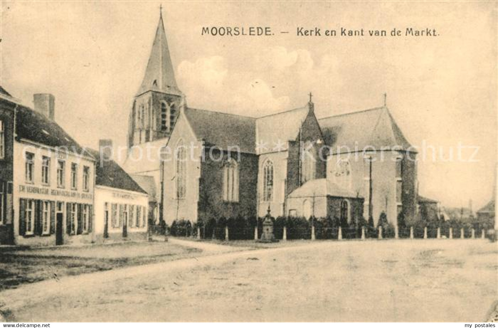 43488161 Moorslede Kerk En Kant Van De Markt Moorslede - Moorslede