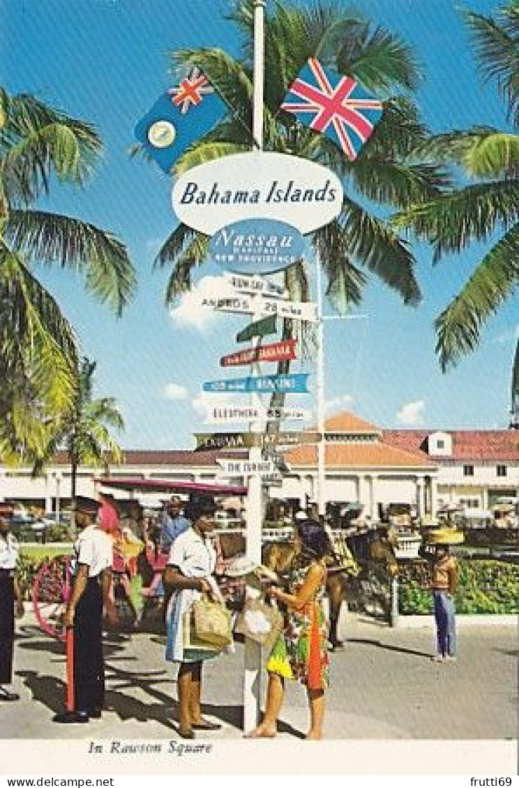 AK 183071 BAHAMAS - Nassau - In Rawson Square - Bahamas