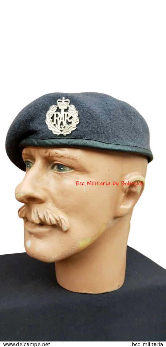 Béret Britannique De La RAF Avec Son Insigne - Tour De Tête 57 Cm / Size 57 - Headpieces, Headdresses